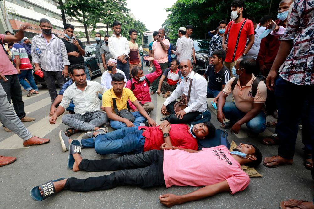 Covid-19, Digital Technology and Ensuring Decent Work for Labor Migrants in Asia