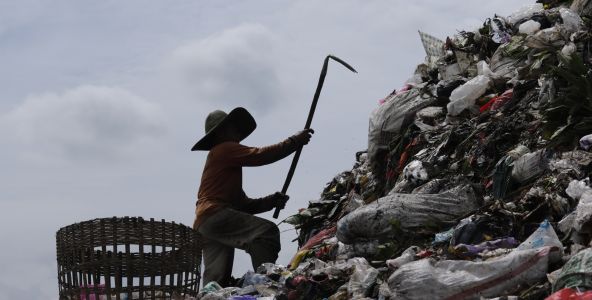 Tackling Indonesia’s Waste Challenge – Sustainably