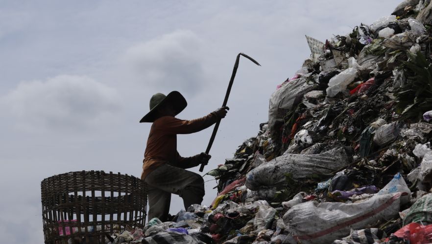 Tackling Indonesia’s Waste Challenge – Sustainably