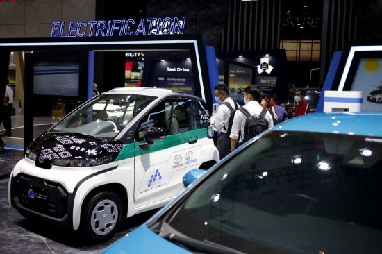 Electric excitement: Consumers take in the Toyota display at the Indonesia International Motor Show 2022 in Jakarta in April (Credit: Toto Santiko Budi / Shutterstock.com)