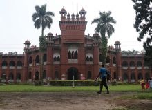How to Make Dhaka University the “Oxford of the East” Again