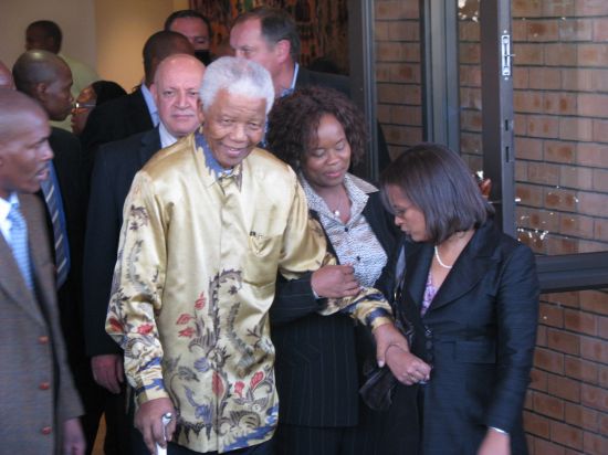 In need of gray-haired mentors: In 2007, Nelson Mandela launched The Elders, an independent group of global leaders working together for peace, justice and human rights (Credit: South Africa The Good News)