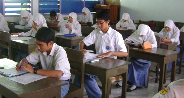 Education Revolution: The Other Side of Scrapping National Exams