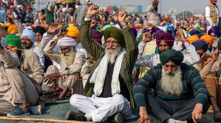 Economic Restructuring and Political Governance: Challenges for Asia's Emerging Economies