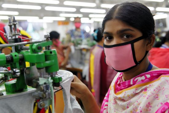 Chinese investment could help Bangladesh expand its garment sector to reach new markets (Credit: Marcel Crozet/ILO)
